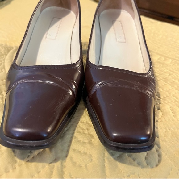 Ann Taylor pumps - Picture 2 of 10